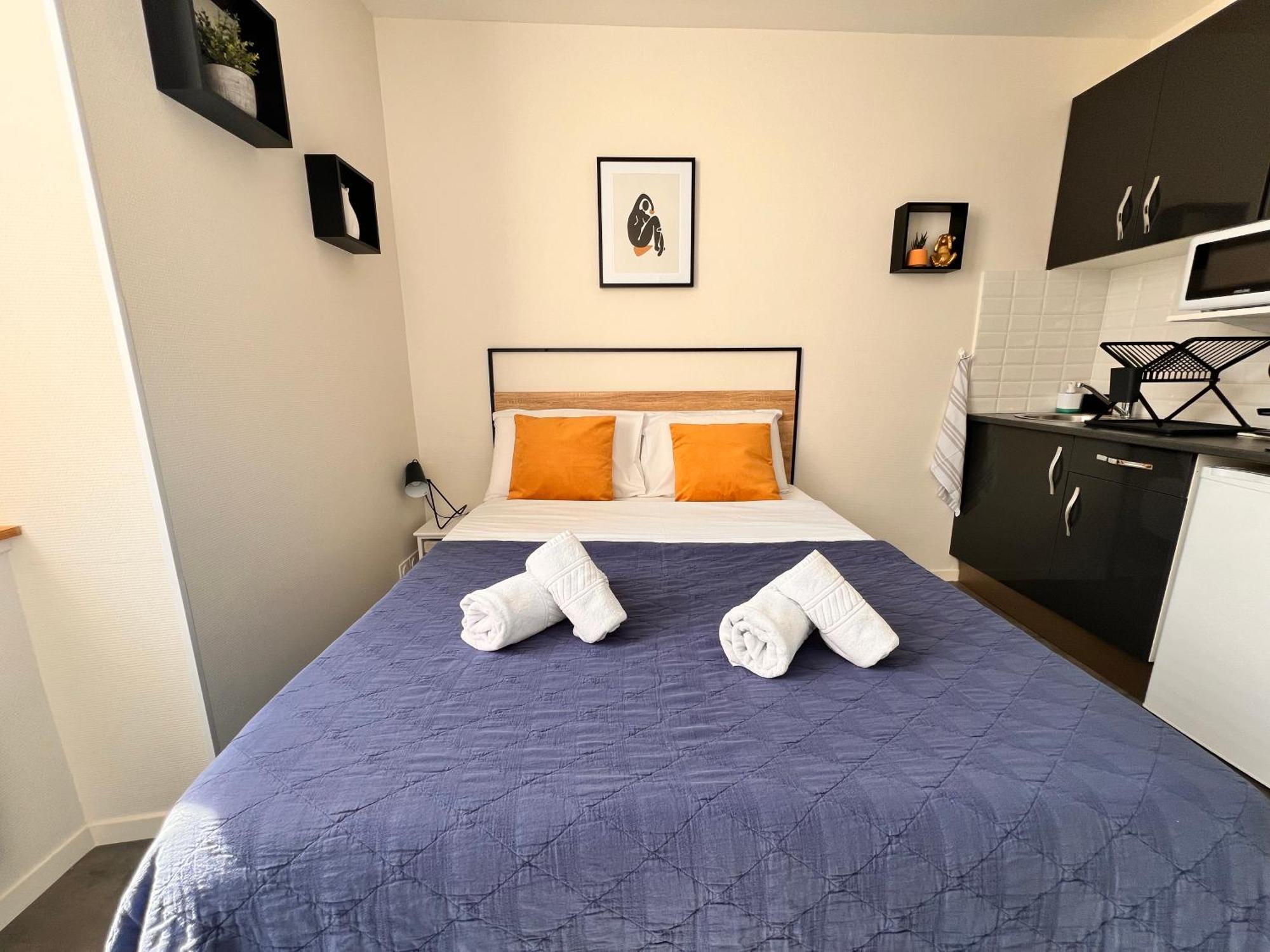 Lysbed - Desjardins Apartment อองเชร์ ภายนอก รูปภาพ
