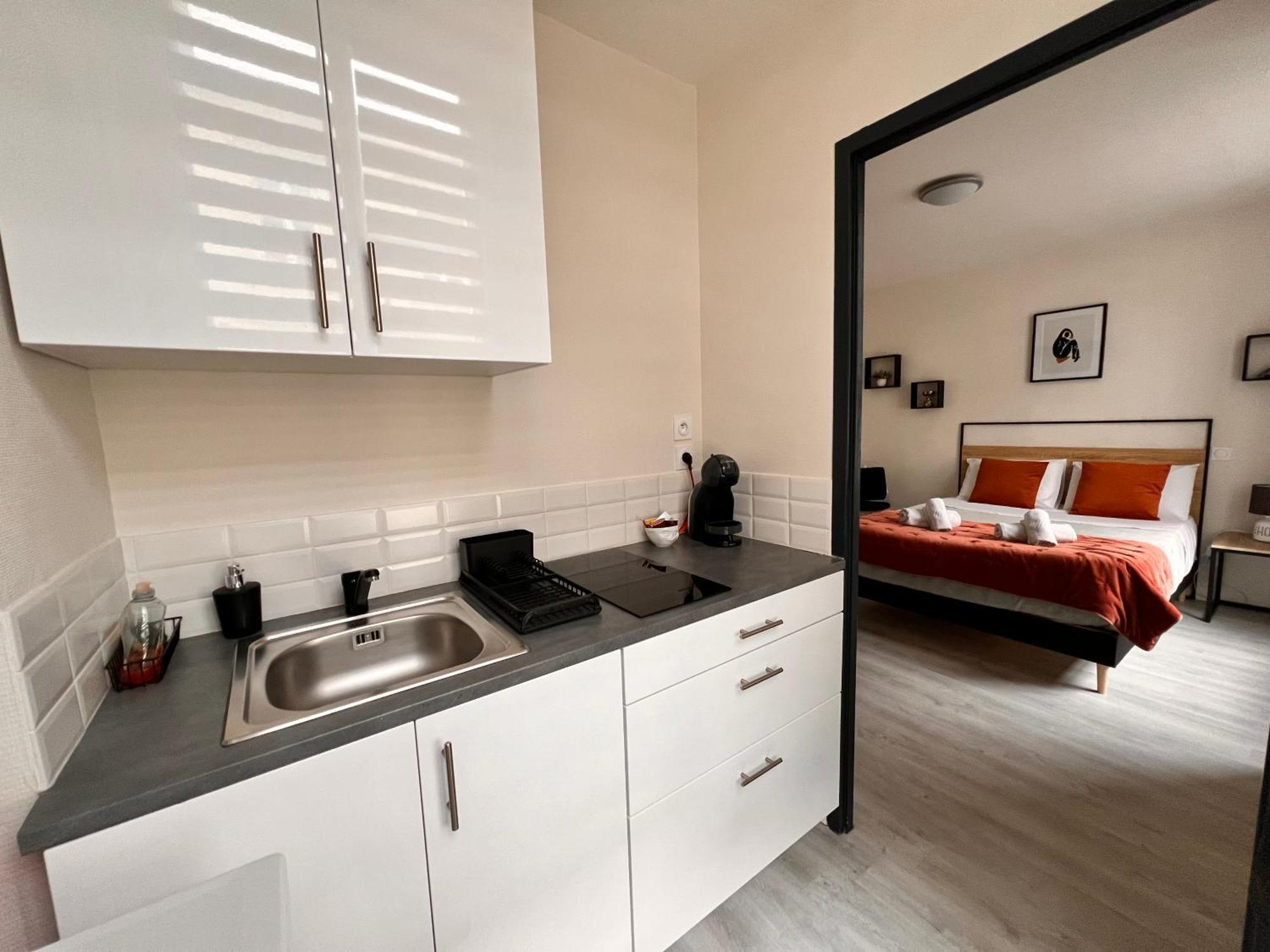 Lysbed - Desjardins Apartment อองเชร์ ภายนอก รูปภาพ