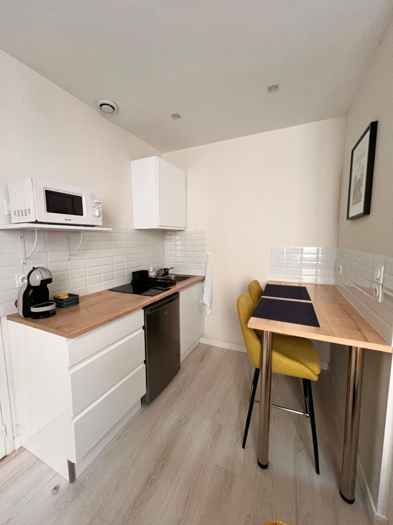Lysbed - Desjardins Apartment อองเชร์ ภายนอก รูปภาพ