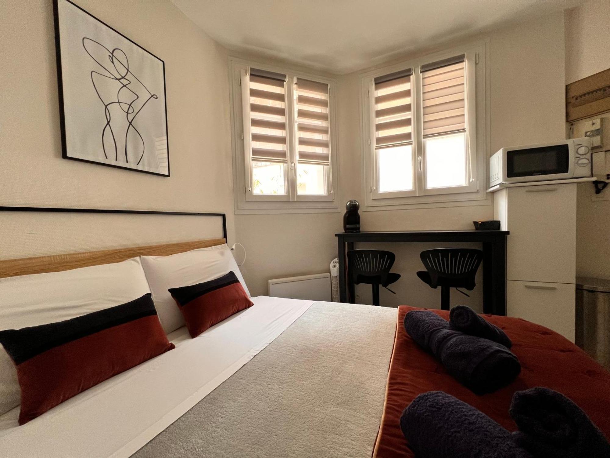 Lysbed - Desjardins Apartment อองเชร์ ภายนอก รูปภาพ