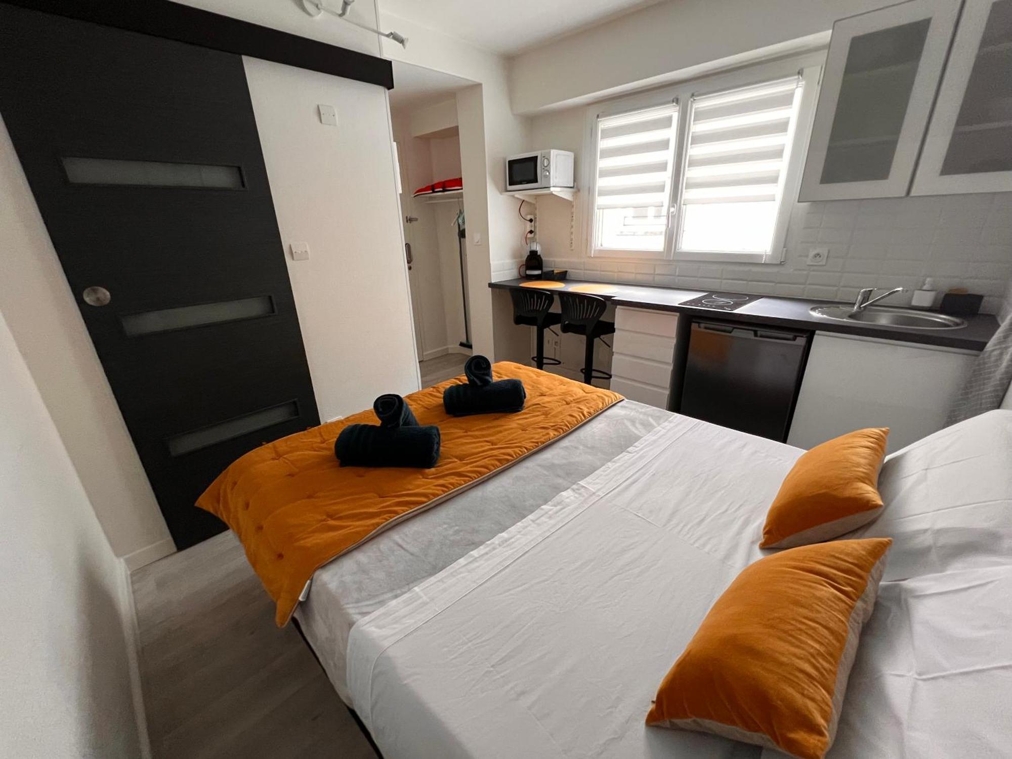 Lysbed - Desjardins Apartment อองเชร์ ภายนอก รูปภาพ