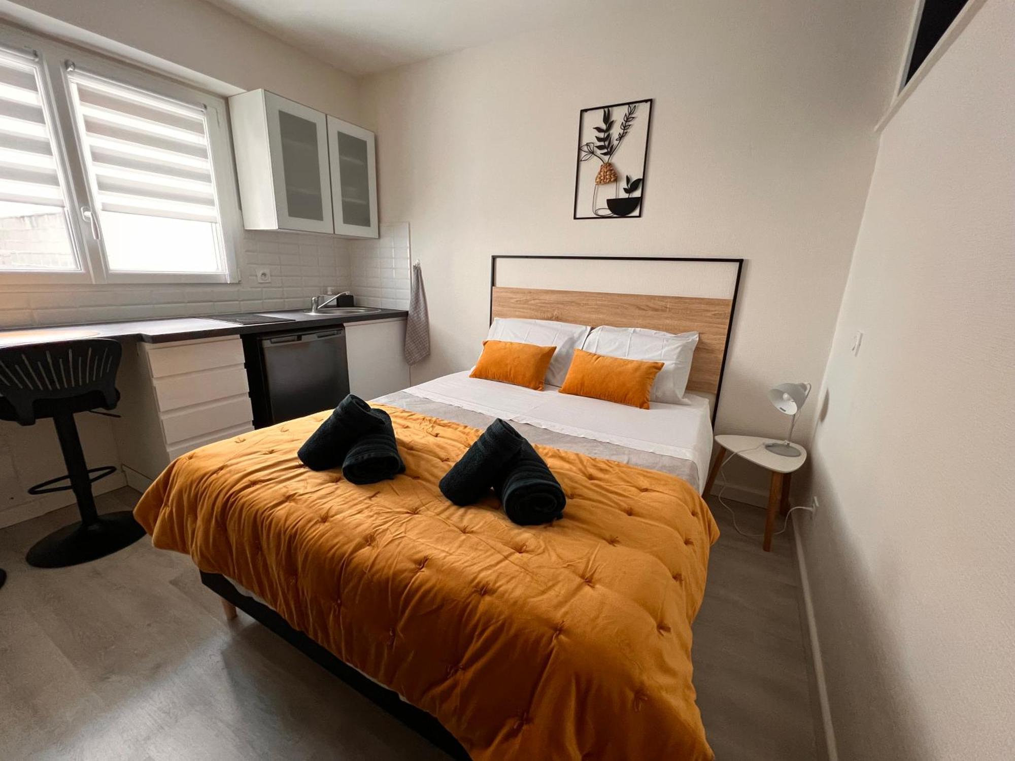 Lysbed - Desjardins Apartment อองเชร์ ภายนอก รูปภาพ
