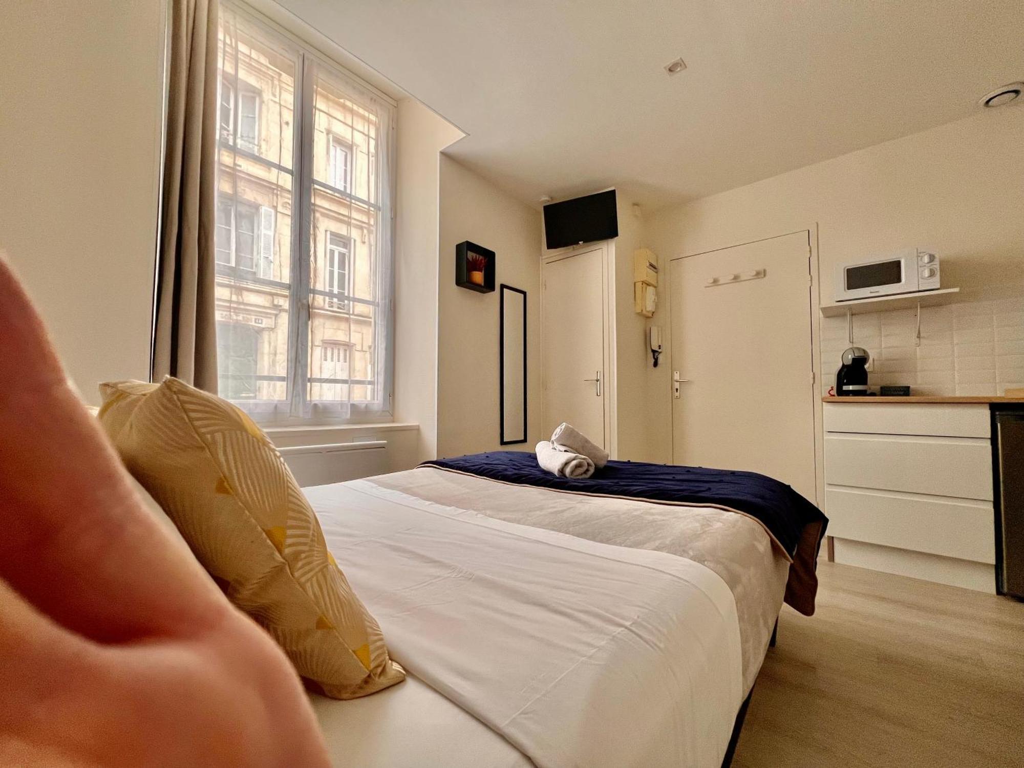 Lysbed - Desjardins Apartment อองเชร์ ภายนอก รูปภาพ